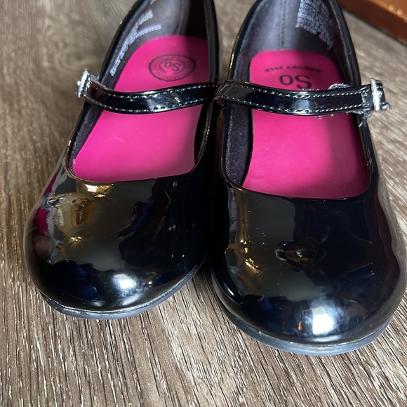 Black Dress Shoes - Picture 10 of 12